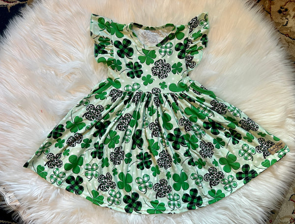 St. Patrick Shamrock Green Twirly Pocket Girl Dress