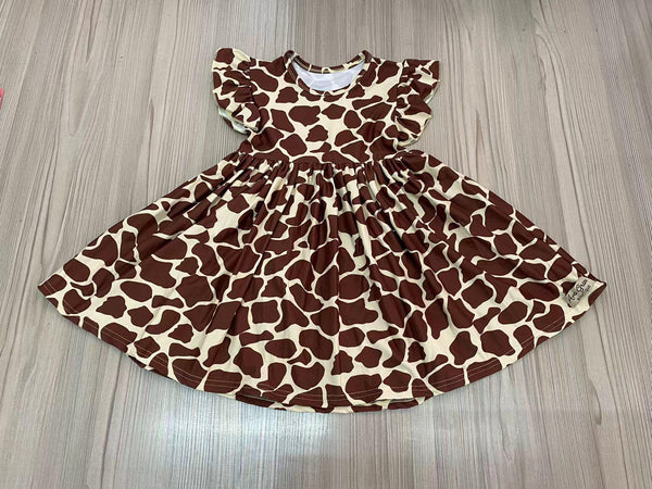 Giraffe Print Twirly Dress 8/9 Giraffe Print Twirly Dress 8/9